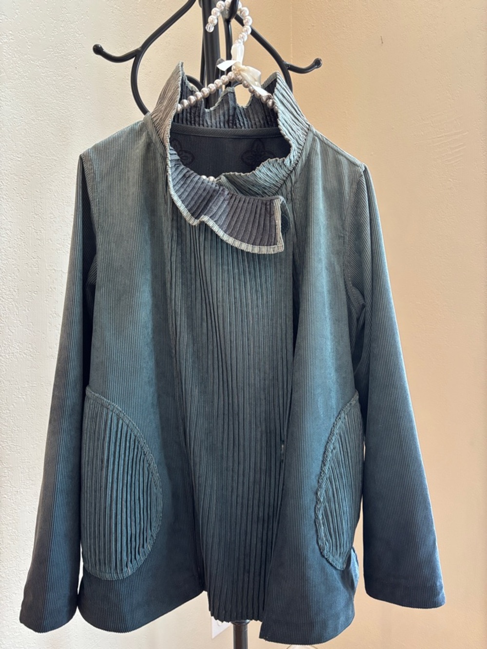 Lindi Reversible Women's Corduroy Jean Jacket - Ombré Teal 🤍Medium - Picture 2 of 12